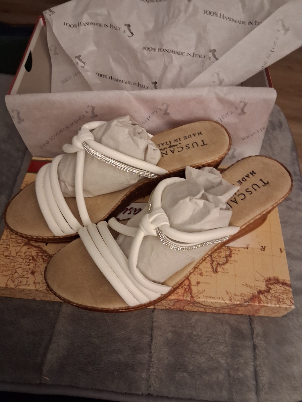 easy street White Slip-On Sandals with Silver Braid - Picture 10 of 15